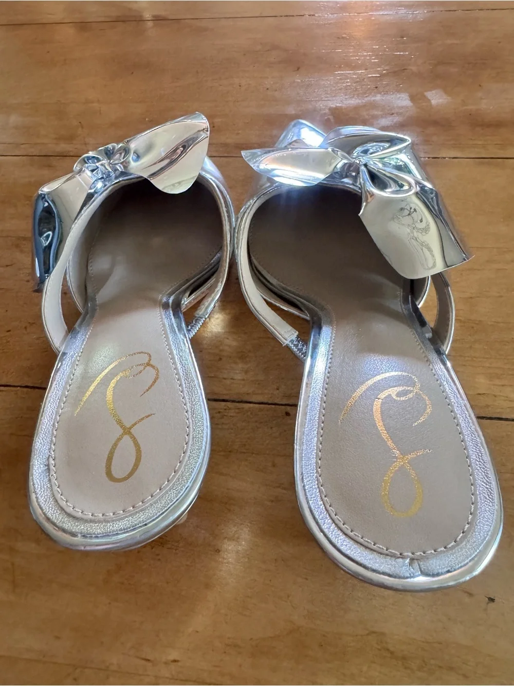 Sam Edelman Metallic Silver Floral Accent Women’s Slide Heels - Picture 5 of 7